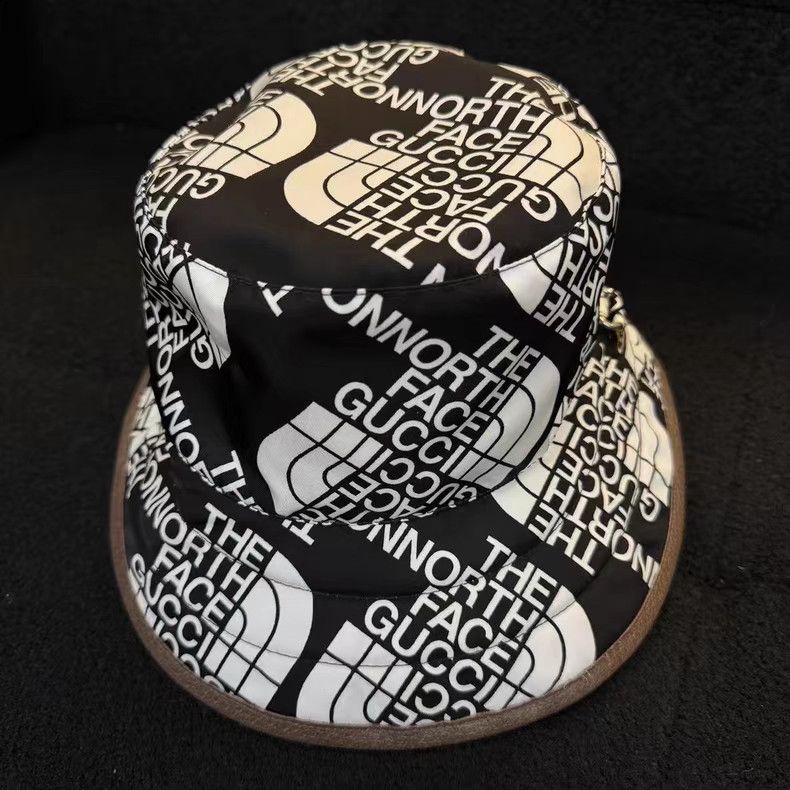 Gucci White All-Over Print Dragon Bucket Hat. Q10 Size ONE SIZE - 1 Thumbnail