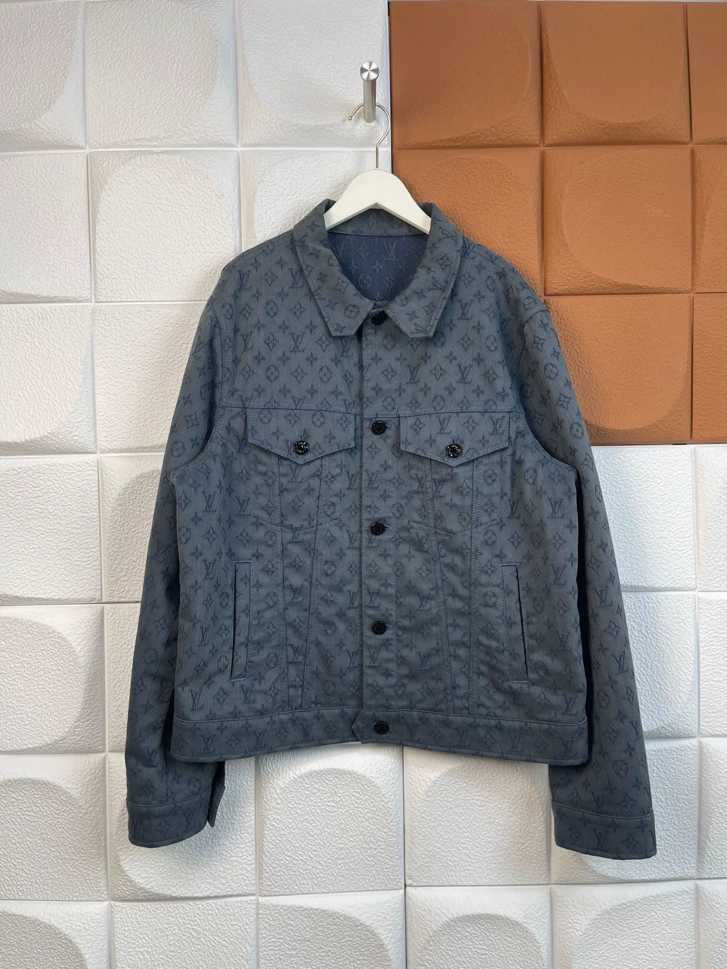 Louis Vuitton Louis Vuitton Blue Denim Jacket Size US L / EU 52-54 / 3 - 1 Thumbnail