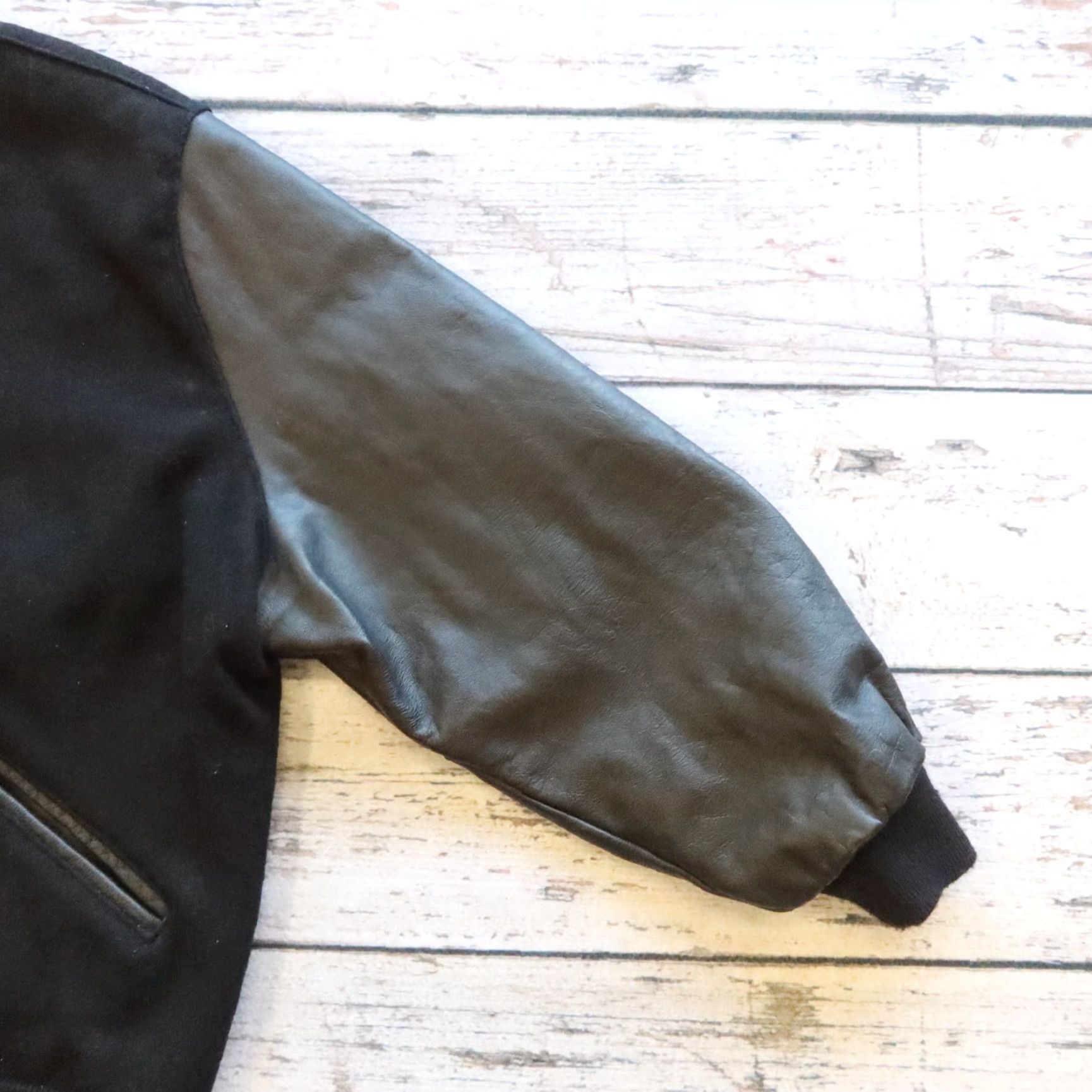 Vintage VINTAGE DeLong Pan-Africanism Peace Varsity Bomber Jacket Men's 3XL Black Leather Jacket Size US XXL / EU 58 / 5 - 7 Thumbnail