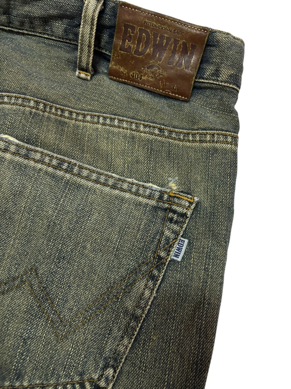 Edwin Vtg Edwin Japan 404 Distressed Jeans Size US 36 / EU 52 - 8 Thumbnail