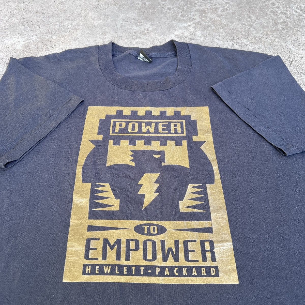 Vintage Vintage 90s Hewlett Packard HP Power To Empower Tee XL Faded Size US XL / EU 56 / 4 - 2 Thumbnail