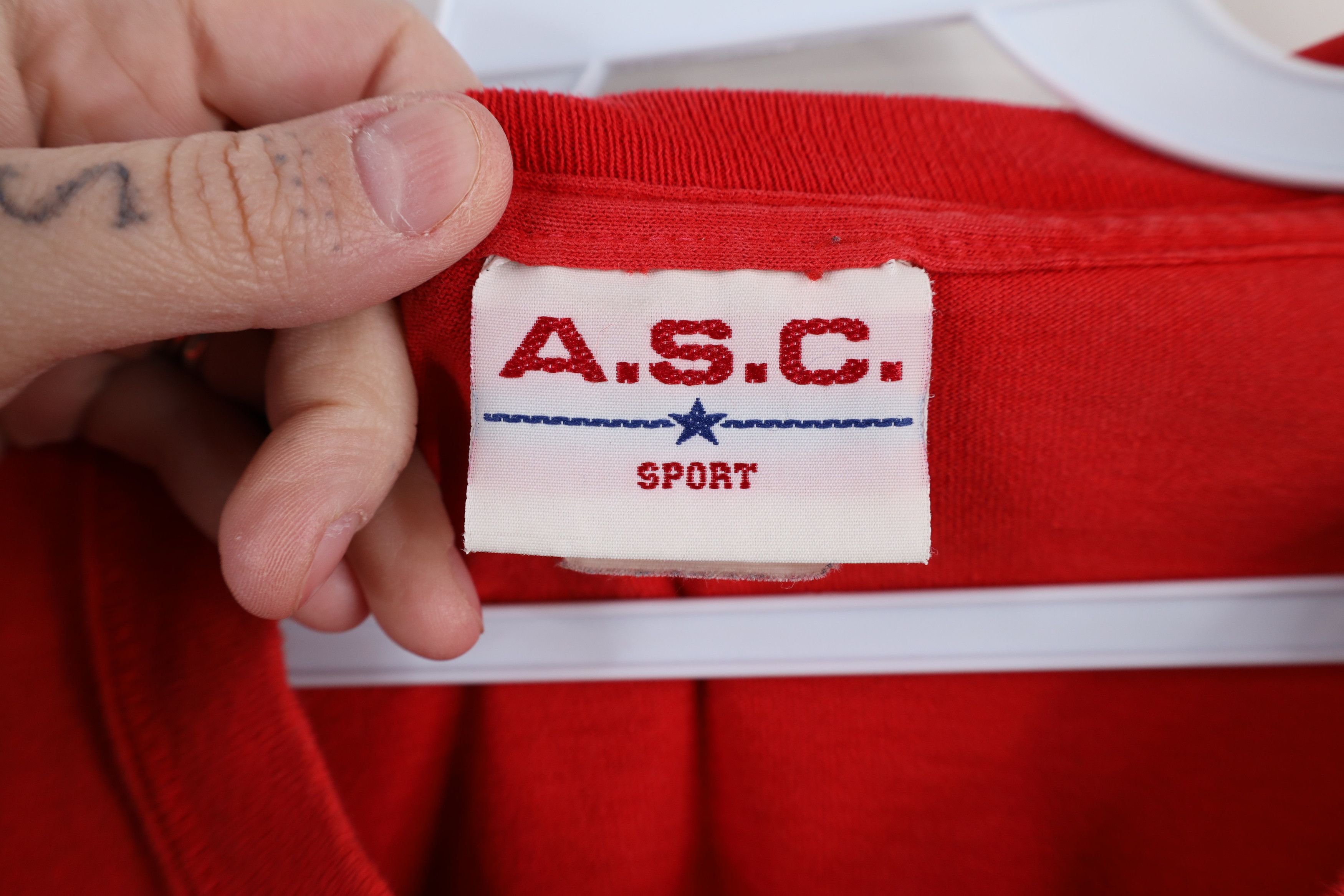 Vintage Vintage 90s Spell Out The Ohio State University T-Shirt Red Size US XL / EU 56 / 4 - 10 Thumbnail