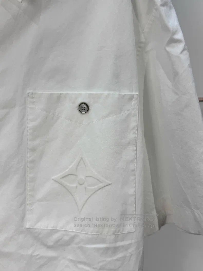 Louis Vuitton Louis Vuitton SS25 Solid Single Breasted Logo Print Short Size US S / EU 44-46 / 1 - 2 Thumbnail