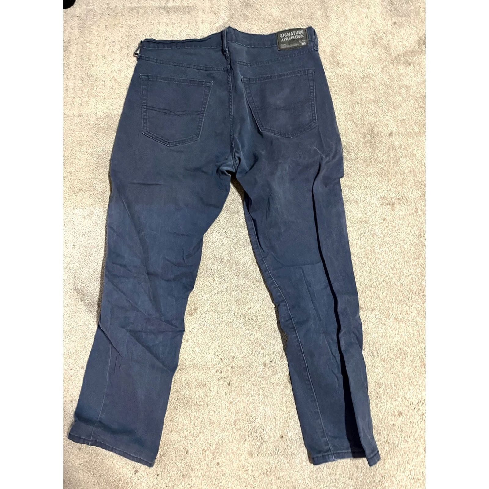 Levi's VINTAGE Levi's SignaturE Levis Strauss & Co S67 Athletic Jean 36x30 Distresed Mid Rise Pockets Jeans Men 36 30 Blue Cotton Athletic Straight 9s? Size US 36 / EU 52 - 2 Thumbnail