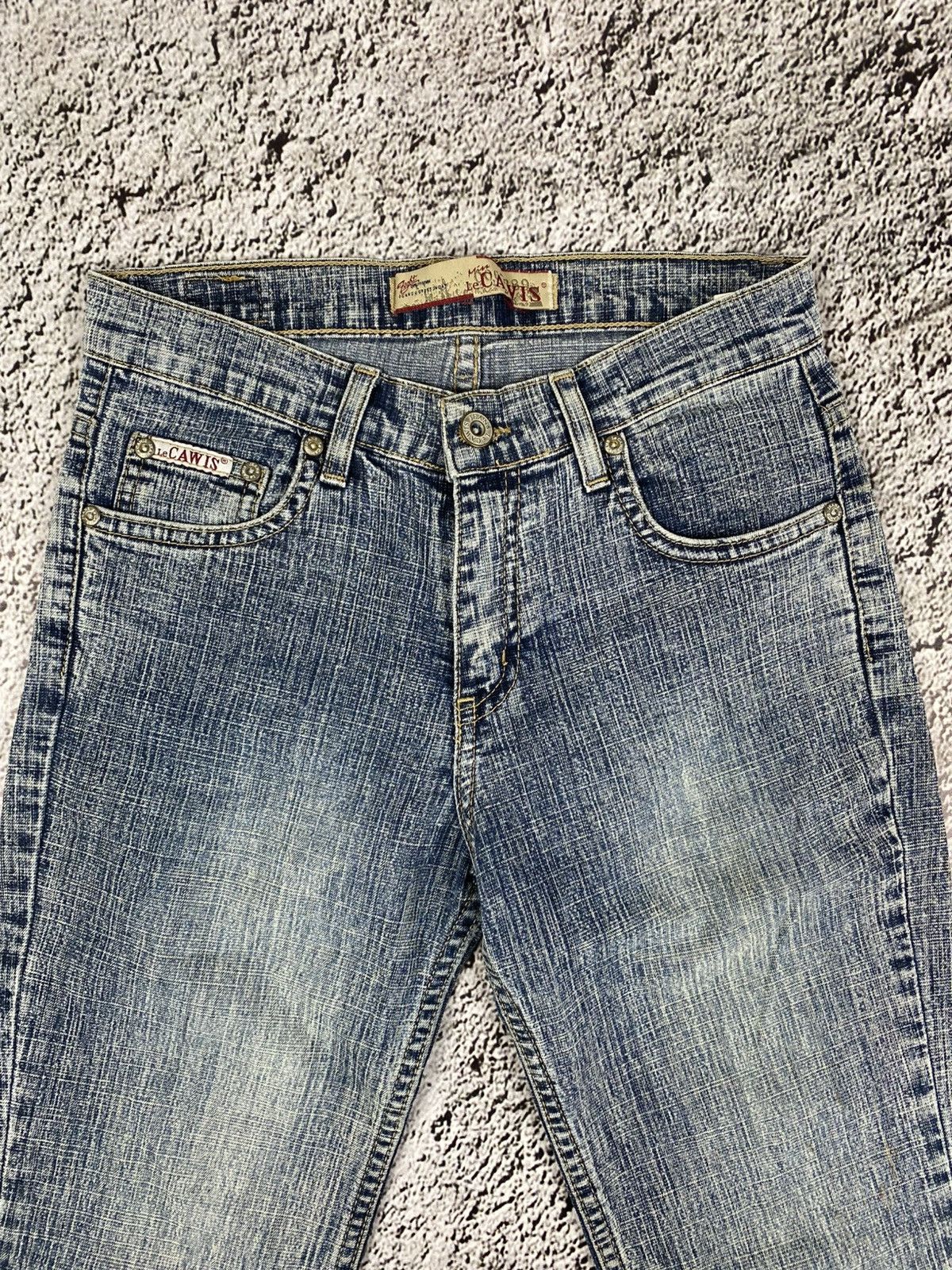 Vintage Vintage Y2K 00s style bootcut faded jeans streetwear Size 27" / US 4 / IT 40 - 2 Thumbnail