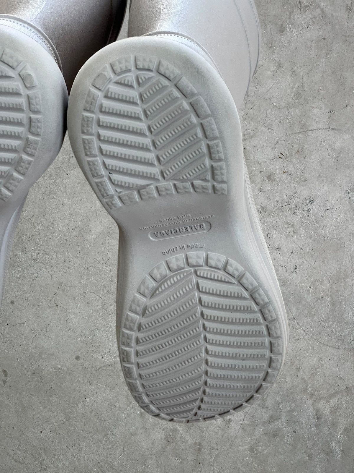 Balenciaga Balenciaga Crocs Boot Size US 11 / EU 44 - 7 Thumbnail