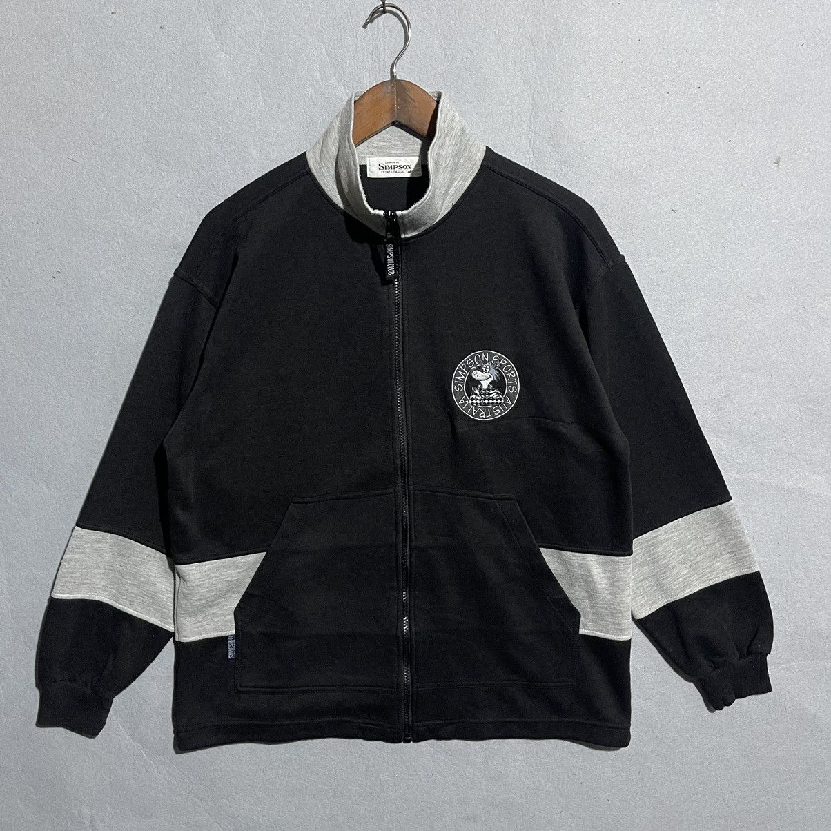 Vintage Vintage Simpson Australia Zip Jacket – Black/Grey – Size M Size US M / EU 48-50 / 2 - 1 Thumbnail