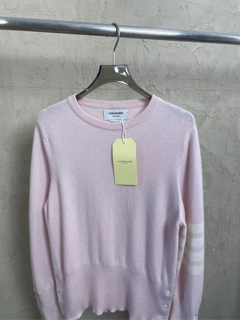 Thom Browne Thom Browne Cashmere round neck sweater Size US L / EU 52-54 / 3 - 3 Thumbnail
