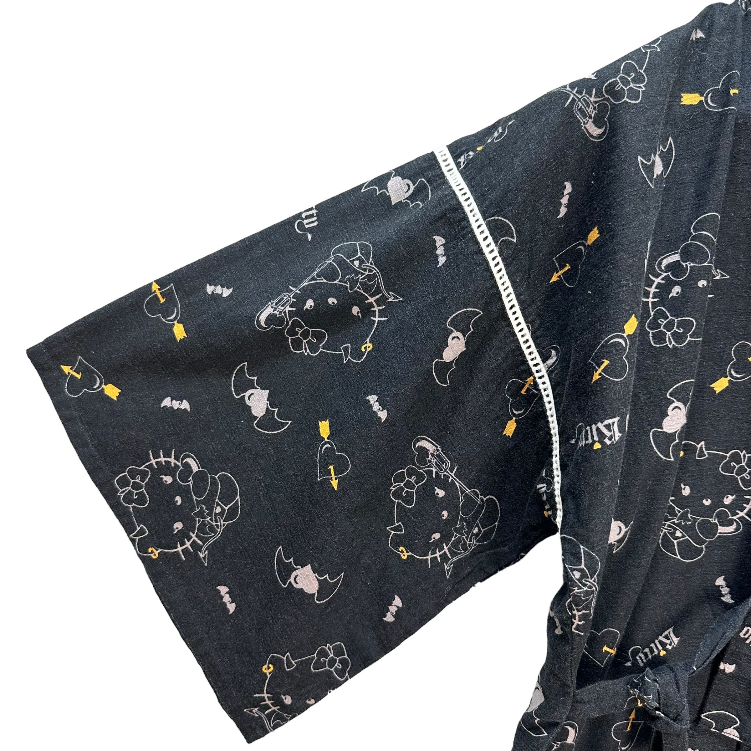 Japanese Brand HELLO KITTY BIG LOGO FULLPRINT BLACK KIMONO #8807-028 Size US M / EU 48-50 / 2 - 6 Thumbnail