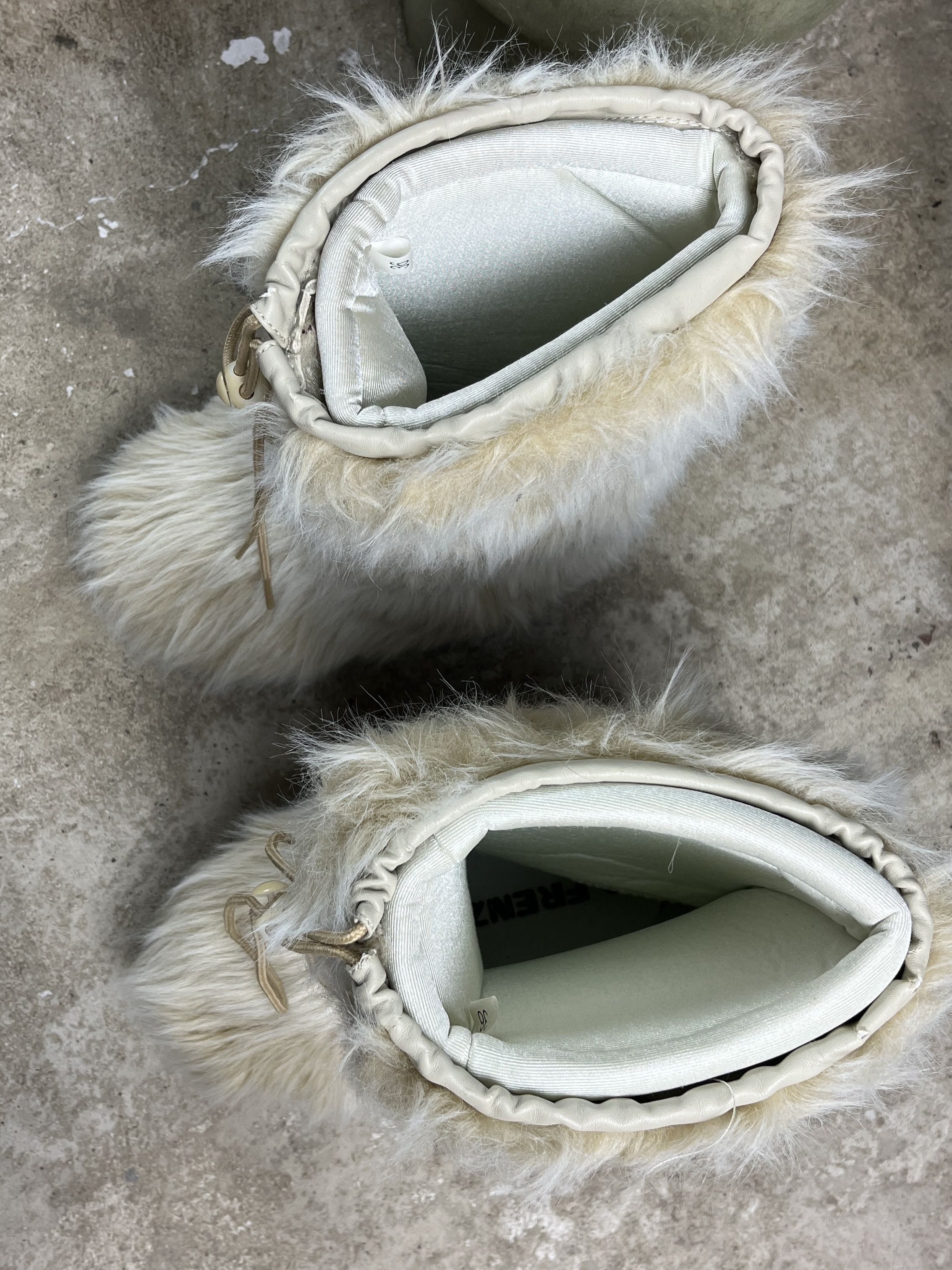 Vintage 2000s FAUX FUR FLUFFY APRES-SKI MOON BOOTS CREAM - № 5100 Size US 6 / EU 39 - 2 Thumbnail
