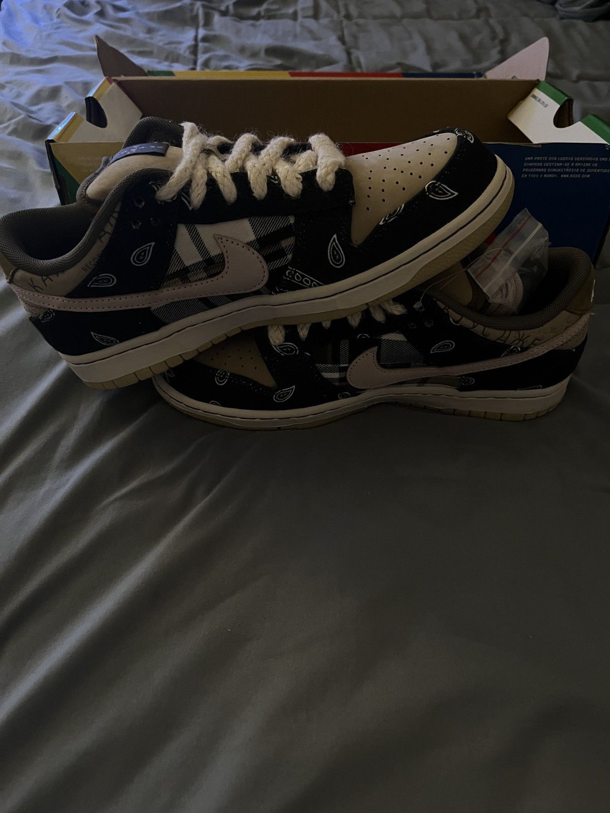 Nike × Travis Scott Travis Scott x Nike SB Dunk Low BRAND NEW Size US 8 / EU 41 - 4 Thumbnail