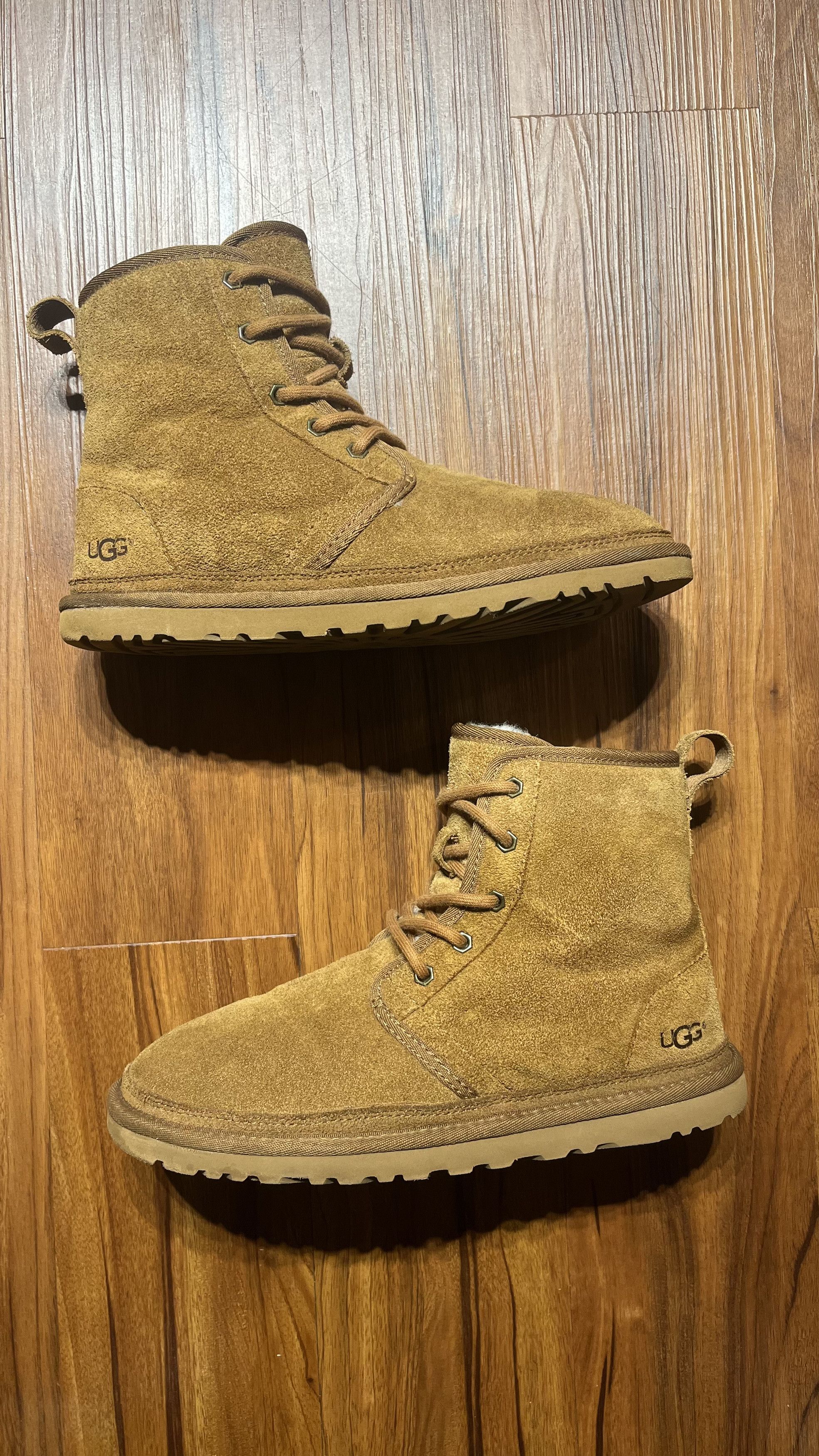 Ugg Ugg Neumel High Size 8 Used Size US 8 / EU 41 - 2 Thumbnail