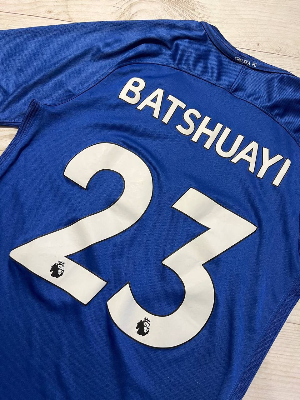 Chelsea Soccer Nike Chelsea 2017 2018 Batshuayi #23 Home Shirt Jersey Size US M / EU 48-50 / 2 - 3 Thumbnail