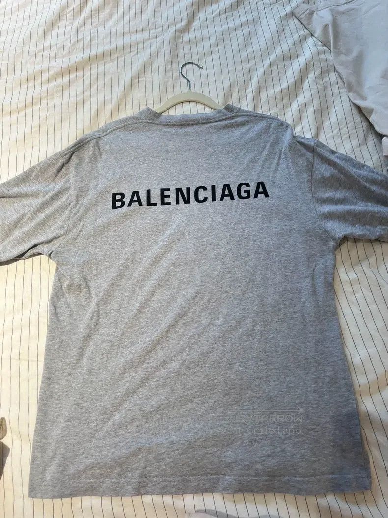Balenciaga Balenciaga Front and back lettering short-sleeve Size US XS / EU 42 / 0 - 1 Thumbnail