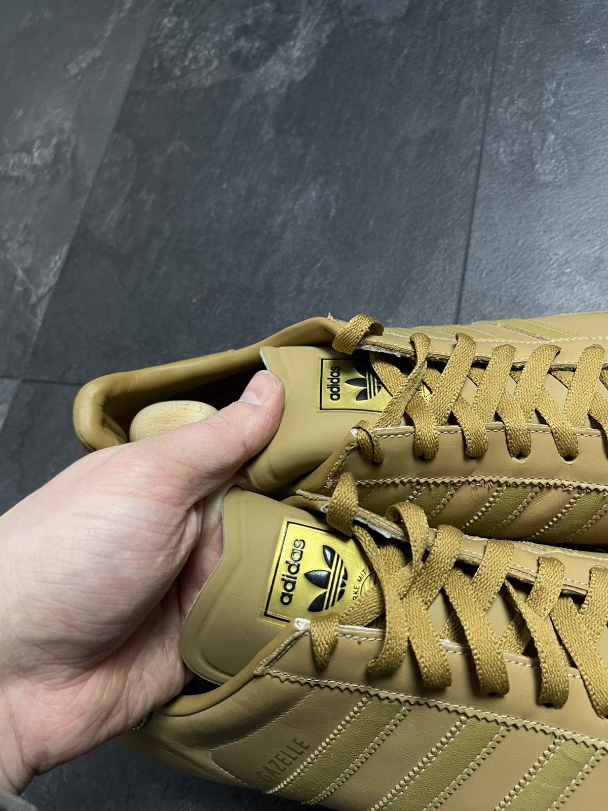 Adidas × Streetwear Adidas Gazelle low top shoes sneakers Size US 12 / EU 45 - 4 Thumbnail