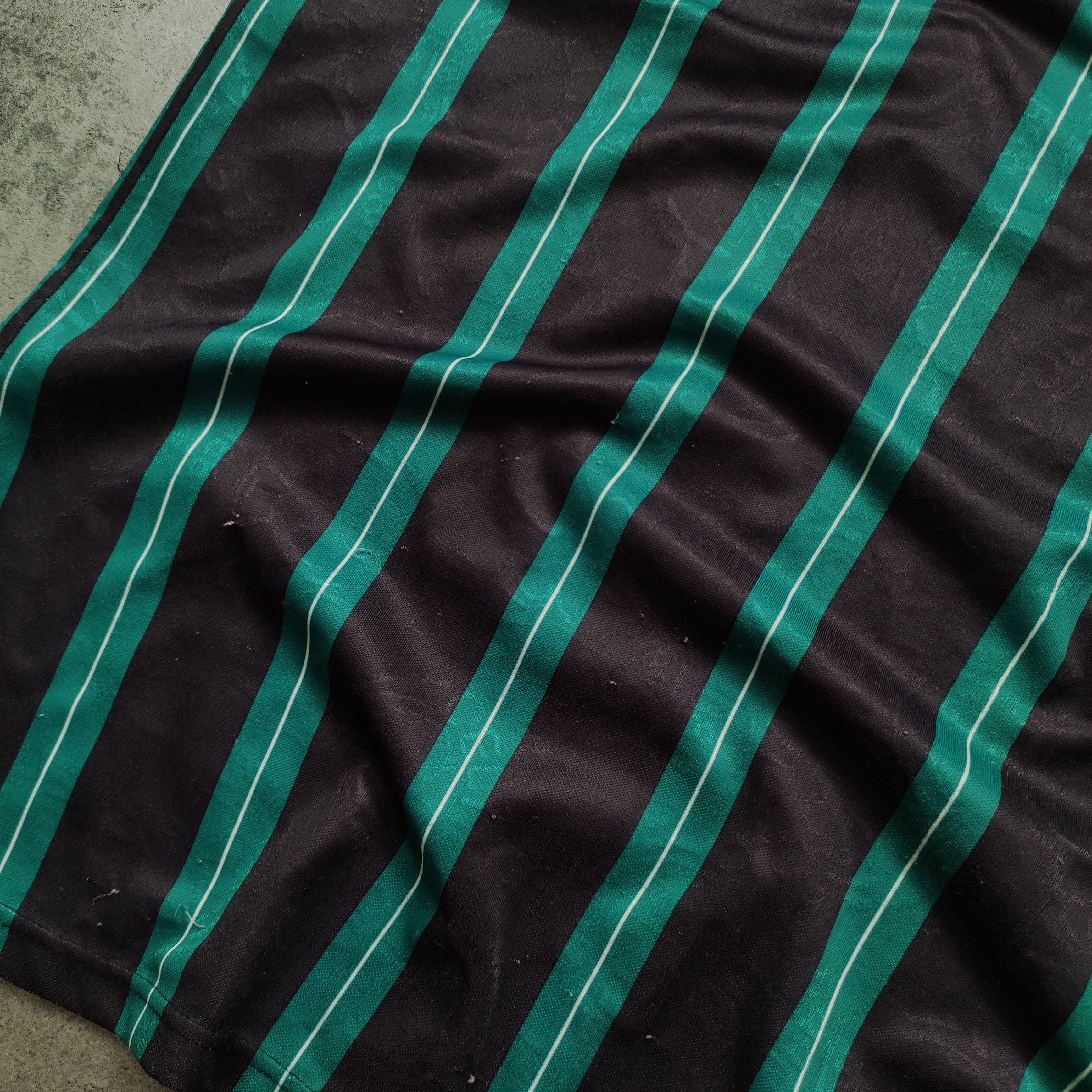 Vintage RARE 1992/93 Celtic Glasgow Umbro Vintage Football Jersey Size US L / EU 52-54 / 3 - 6 Thumbnail