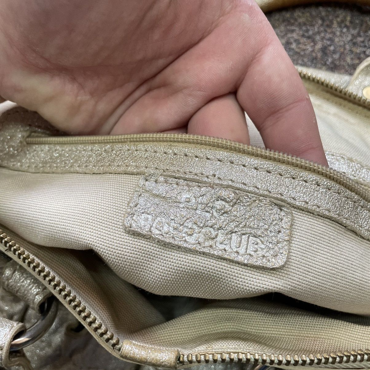 Japanese Brand × Vintage Bench Club Metallic Gold Bag – Y2K Coquette Rave Glam 90s Size ONE SIZE - 8 Thumbnail