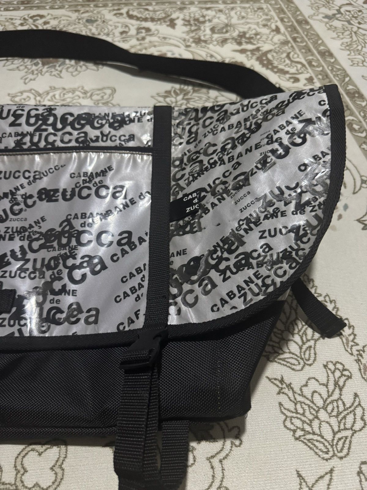 CABANE de ZUCCa × Issey Miyake × Zucca Super Big Monogram Zucca Bike Messenger Bag Size ONE SIZE - 4 Thumbnail