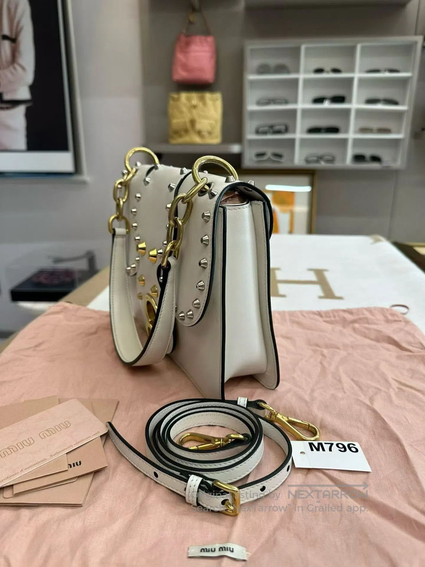 Miu Miu Miumiu Studded White Leather Handbag. Size ONE SIZE - 6 Thumbnail