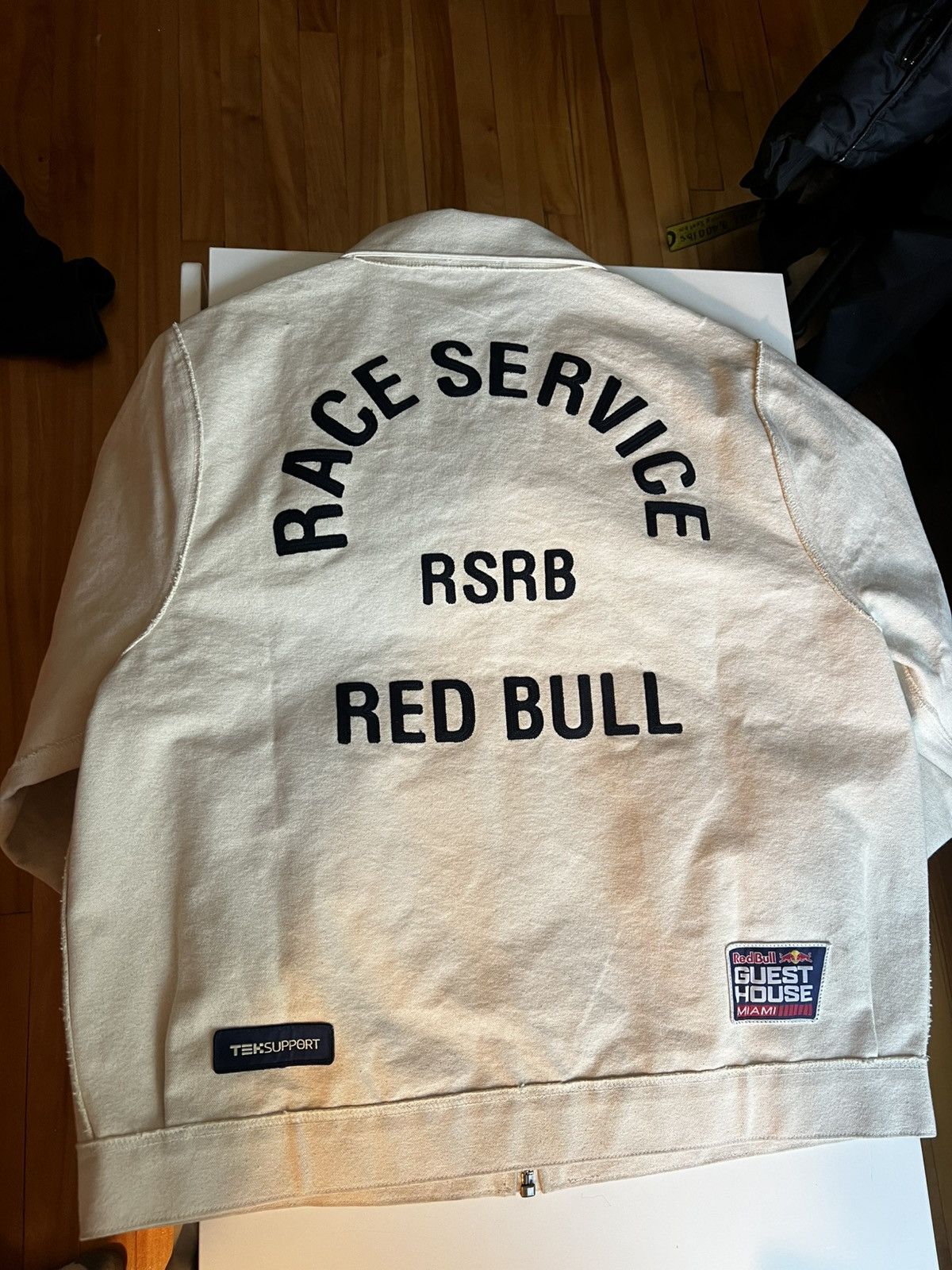 Red Bull RACE SERVICE x REDBULL Jacket Size US XL / EU 56 / 4 - 3 Thumbnail