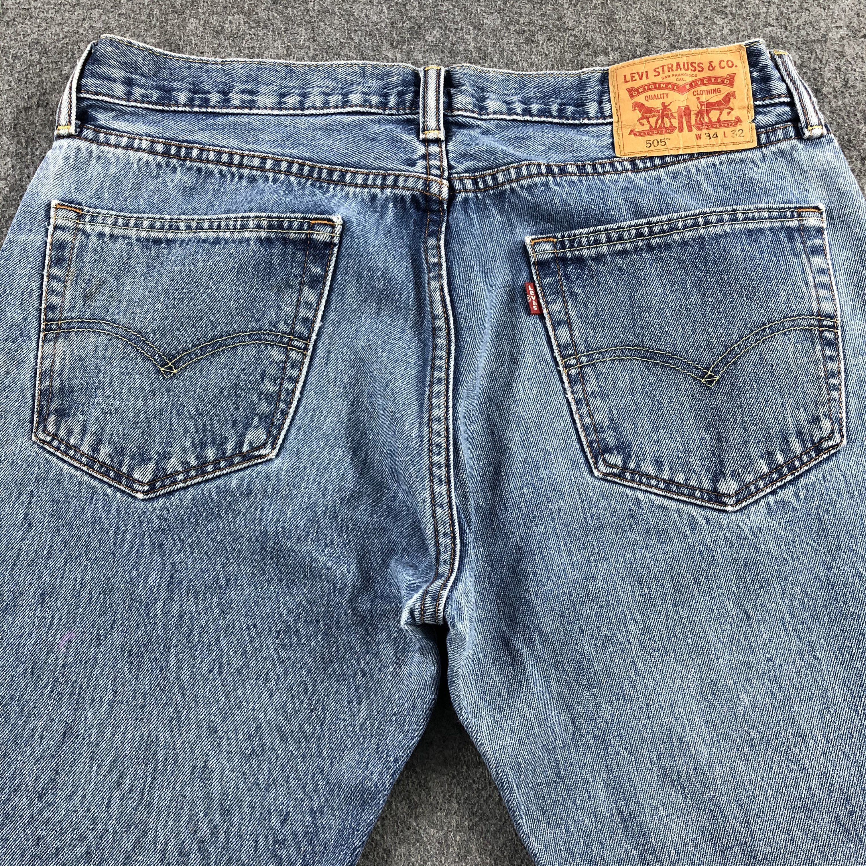 Levi's Vintage Blue Wash Levis 505 Jeans-J2151 Size US 35 - 4 Thumbnail