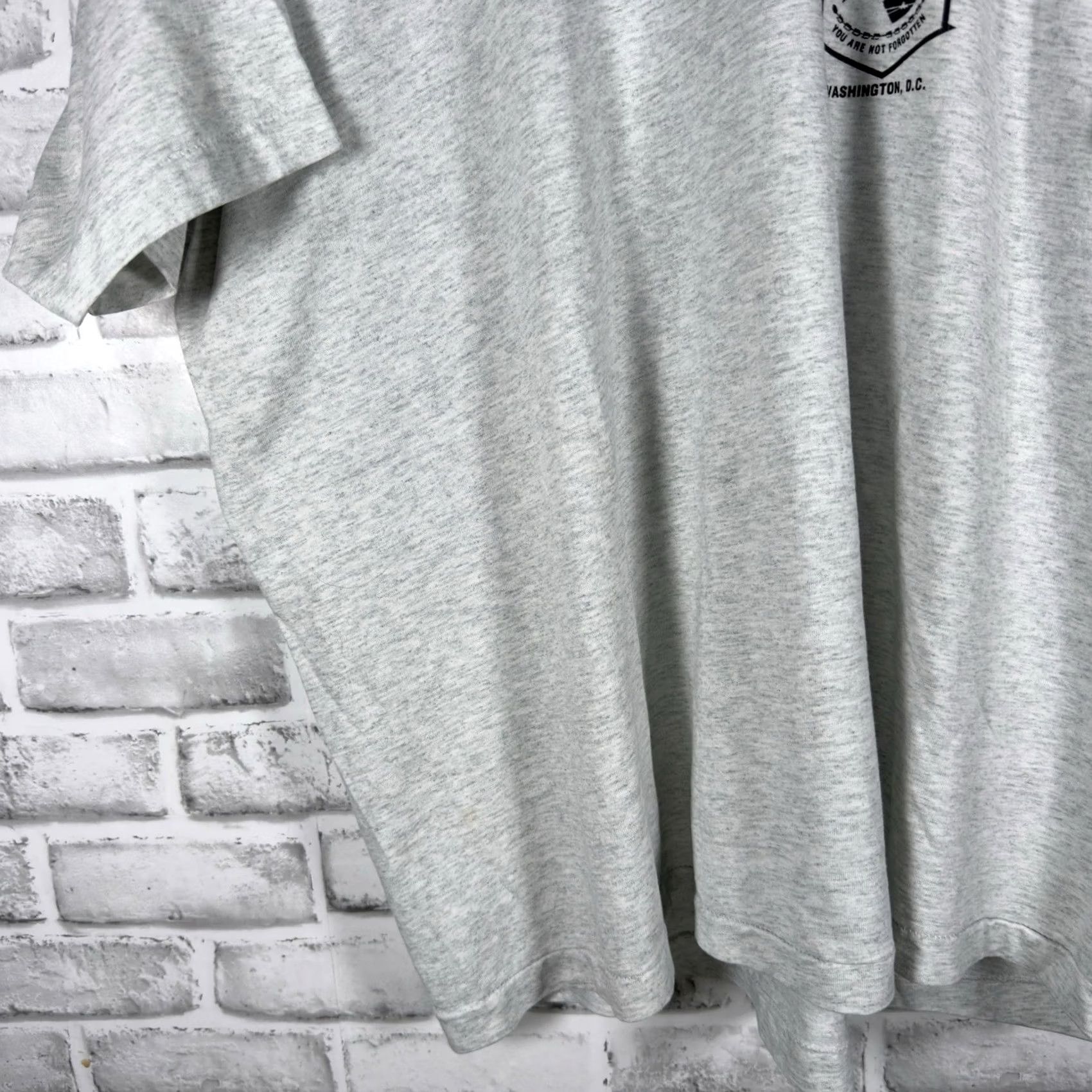 Fruit Of The Loom VINTAGE Fruit Of The Loom The Wall Tee XXL Gray Graphic SINGLE STITCH USA VTG POW Mens Size US XXL / EU 58 / 5 - 4 Thumbnail