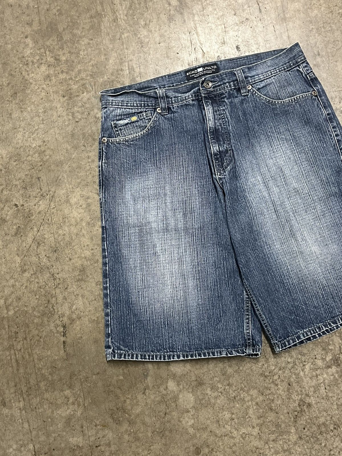 Ecko Unltd. × Vintage Y2K baggy fit jorts Ecko vintage streetwear hype rare skater Size US 36 / EU 52 - 7 Thumbnail
