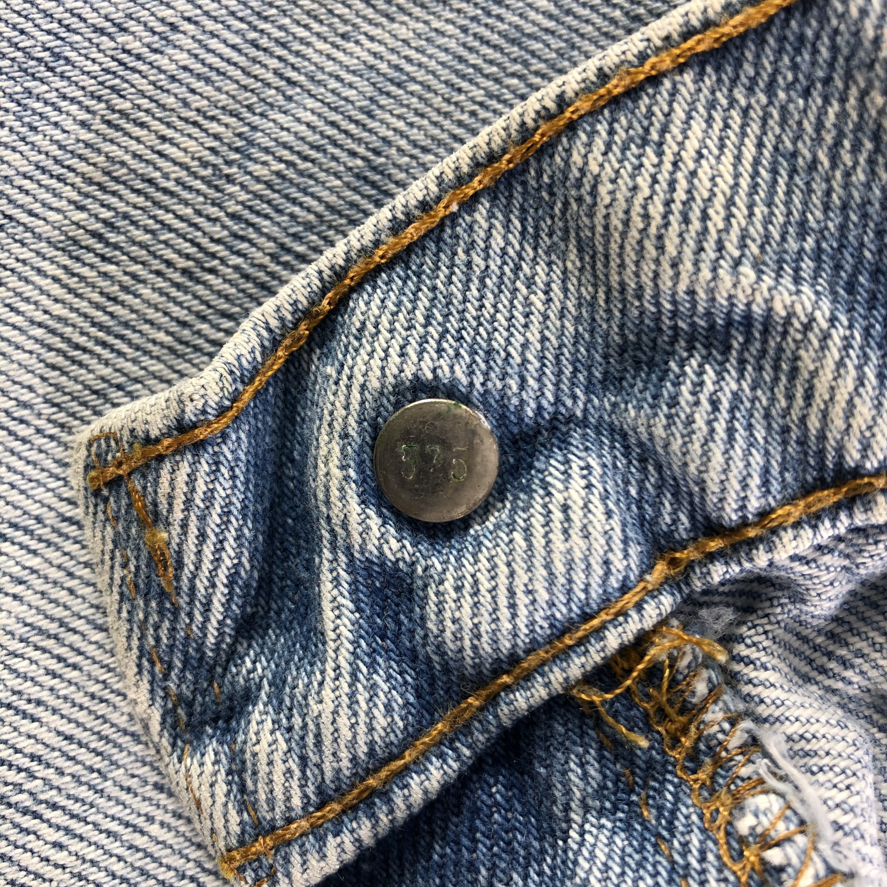 Levi's 90s Vintage Light Wash Levis 540 Jeans-J3018 Size US 34 / EU 50 - 9 Thumbnail