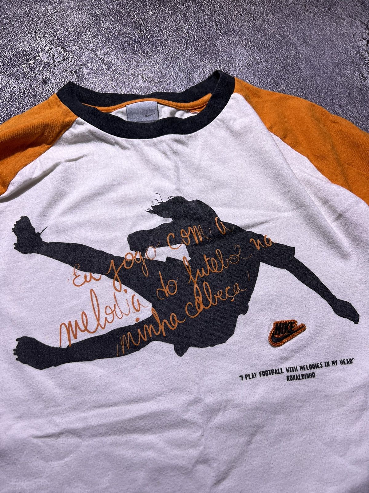 Nike NIKE RONALDINHO R10 Quote SIZE M Soccer Shirt Size US M / EU 48-50 / 2 - 2 Thumbnail