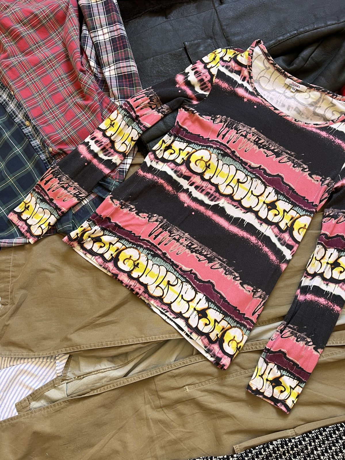 Jean Paul Gaultier Jean Paul Gaultier Vintage Graffiti Blouse Size M / US 6-8 / IT 42-44 - 9 Thumbnail