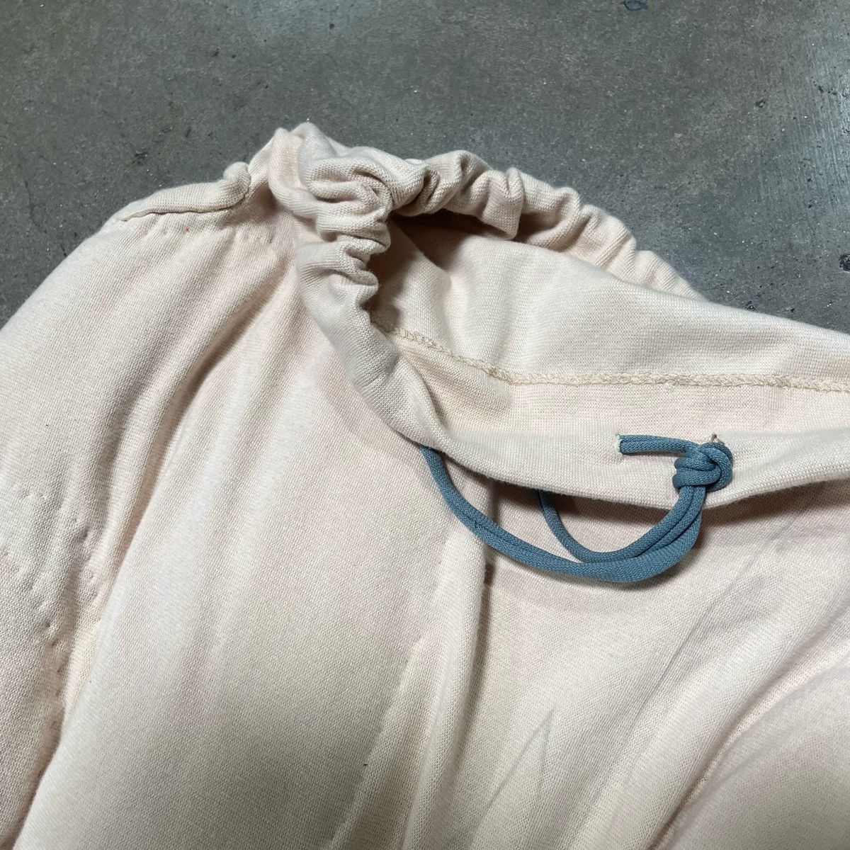 Yeezy Yeezy Season 8 Sample Pants 1/1 Size 26" / US 2 / IT 38 - 13 Thumbnail