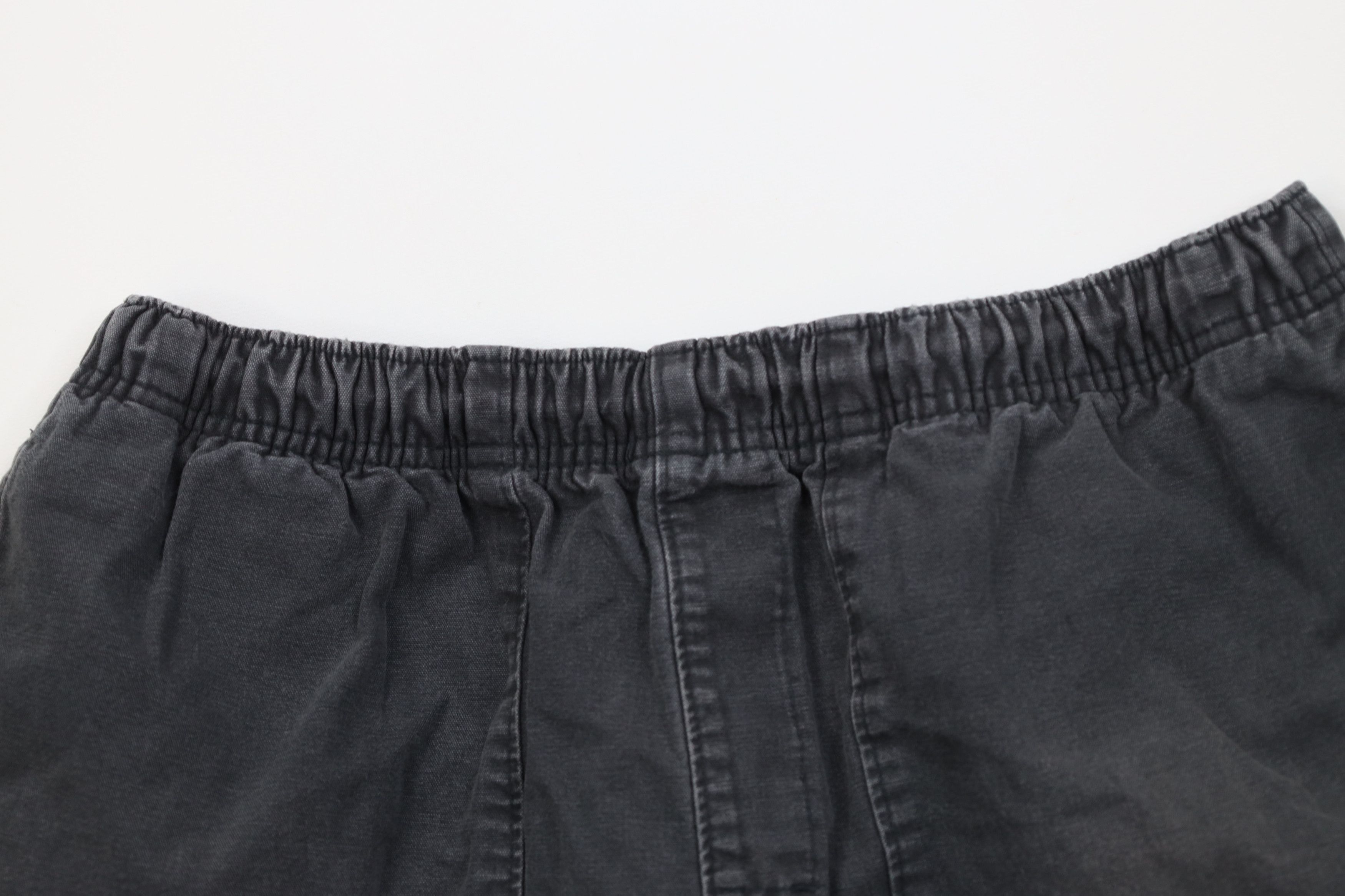 Nike Vintage Y2K Nike Travis Scott Mini Swoosh Above Knee Shorts Size US 30 / EU 46 - 2 Thumbnail