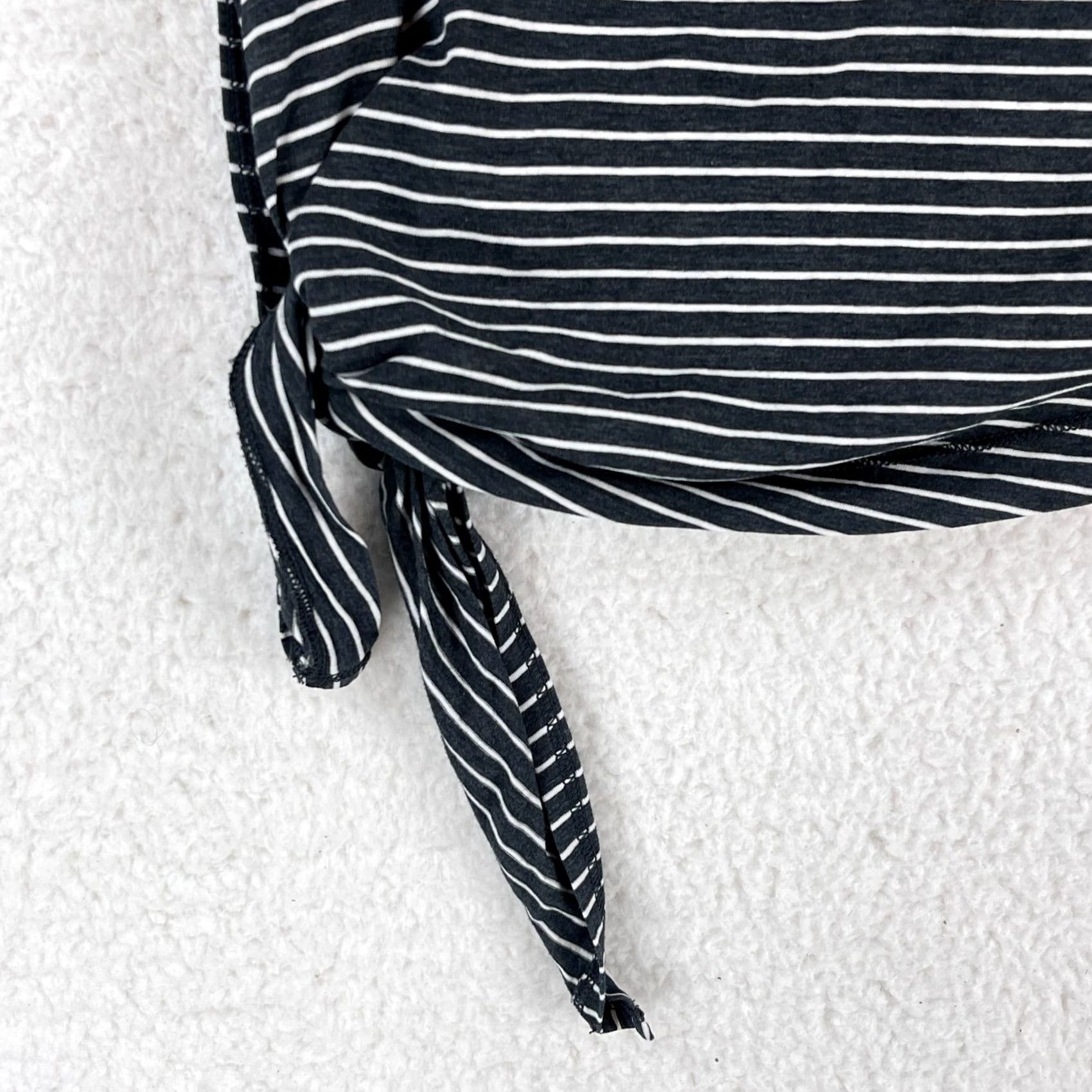 Lululemon Lululemon To The Point Shirt Womens Size 10 Long Sleeve Stripe Side Tie Pullover Size L / US 10 / IT 46 - 6 Thumbnail