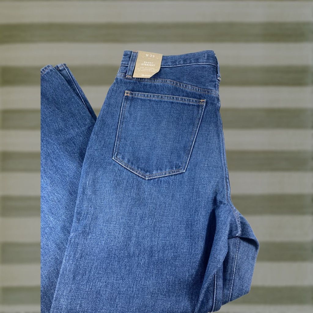 Madewell VINTAGE Madewell Baggy Jeans Women 29x33 Blue Denim Straight Leg Medium Wash NWT Size 29" - 1 Thumbnail