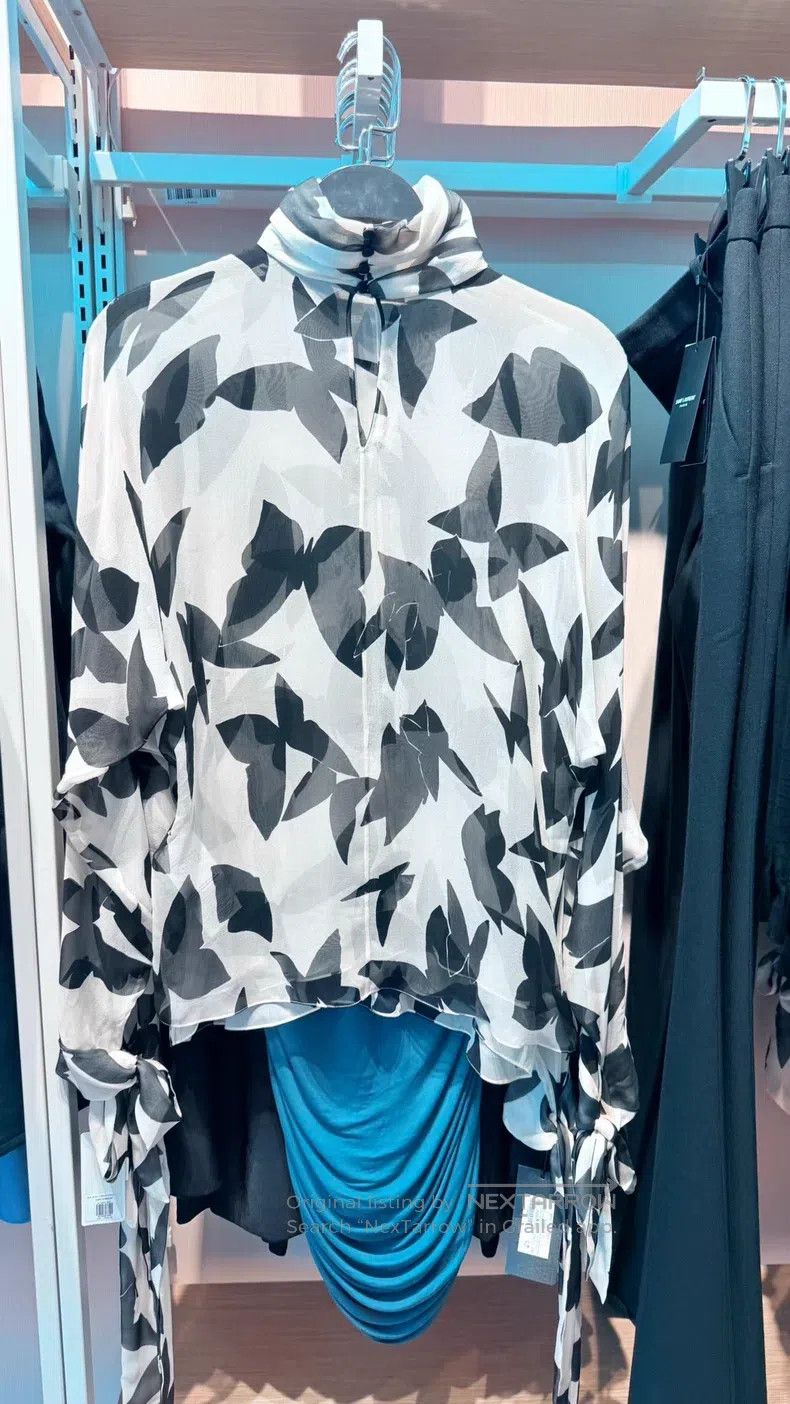 Saint Laurent Paris #REF! Size XS / US 0-2 / IT 36-38 - 2 Thumbnail