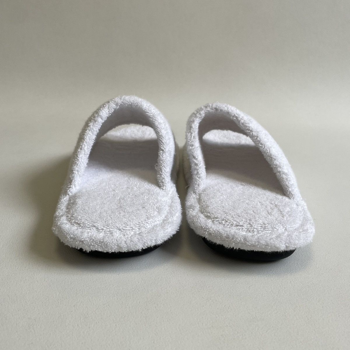 Balenciaga White Terry Cotton ‘Hotel Slippers’ Size US 9 / EU 42 - 11 Thumbnail