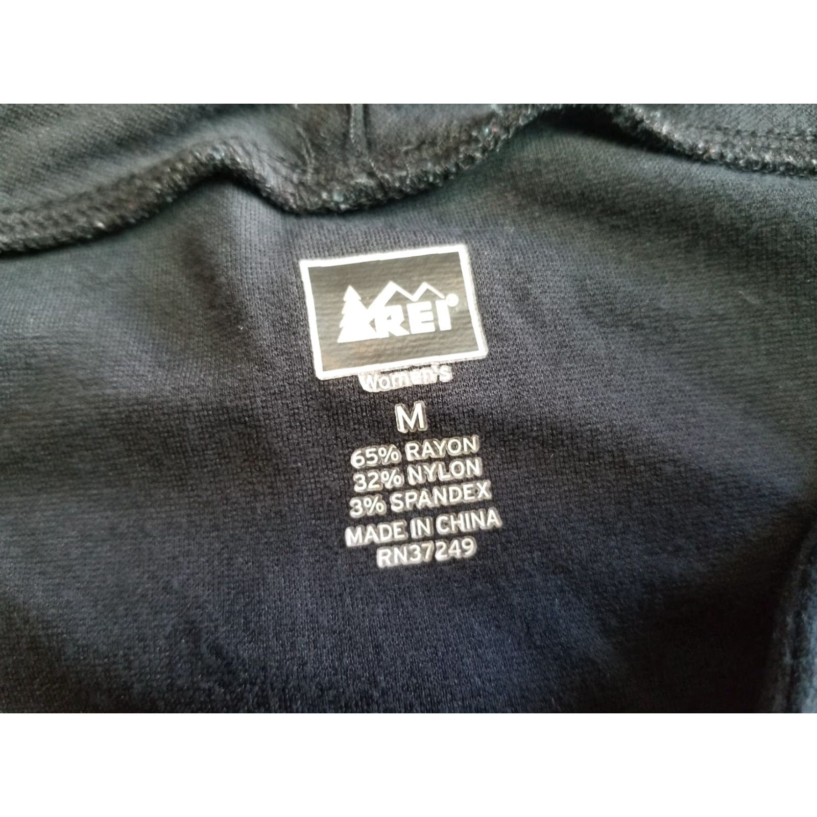 Vintage REI Skirt Womens Medium Black Zipped Pockets Stretch Mini Outdoors Hiking Size 32" / US 10 / IT 46 - 6 Thumbnail