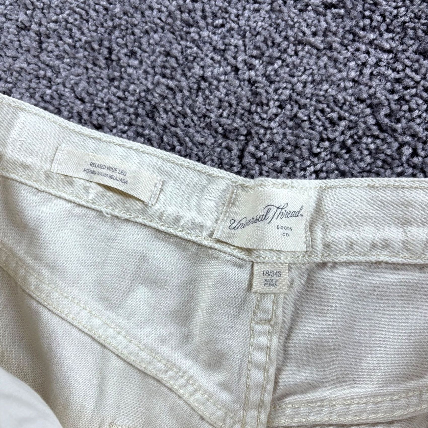 Vintage Universal Thread Jeans Womens 18 (38x30) Relaxed Wide-Leg Beige Cotton Denim City 30 Inseam Womens Size 40" / US 18 - 4 Thumbnail