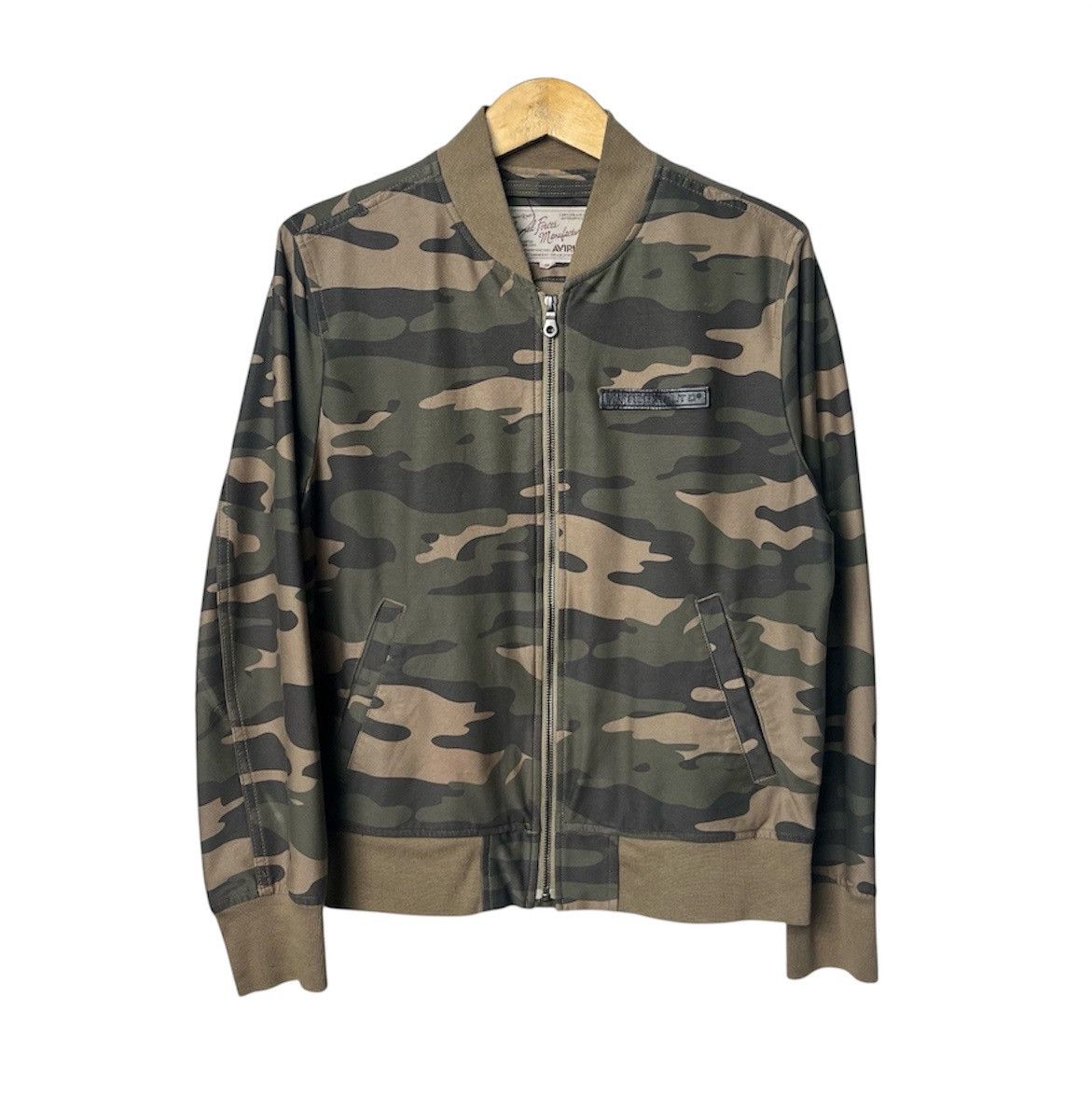 Avirex Vintage Avirex Camoflouge Bomber Jacket Size US M / EU 48-50 / 2 - 1 Thumbnail