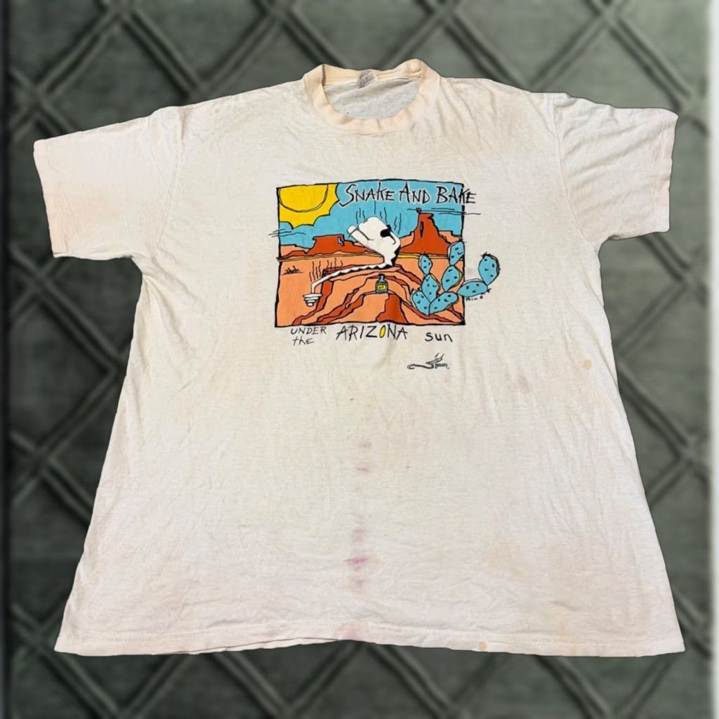Vintage VINTAGE 90s Snake And Bake Arizona Sun Weed Stoner Drug White T-Shirt XL Mens Regular Stedman Size US XL / EU 56 / 4 - 1 Thumbnail