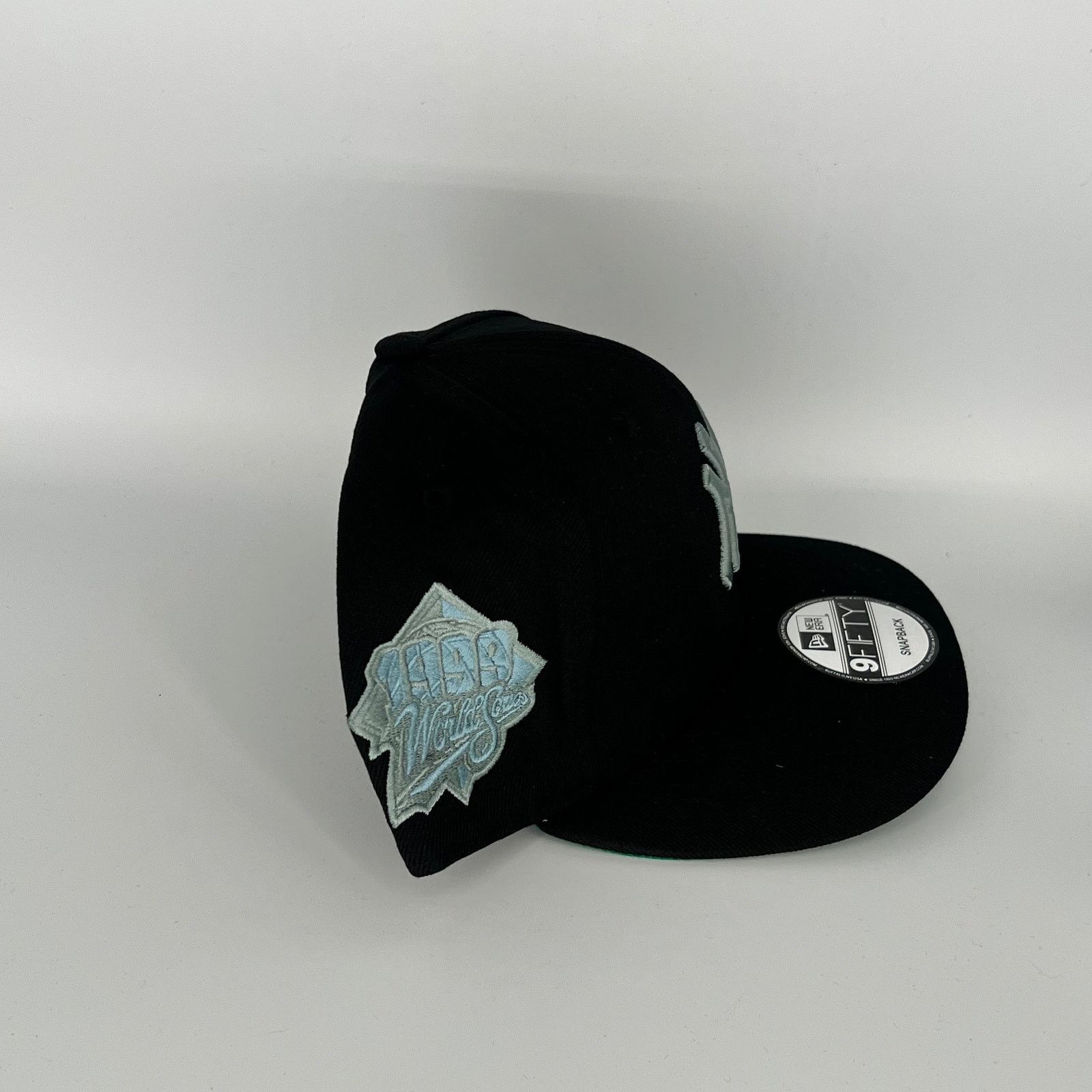 New Era Black New York Yankees 1999 World Series New Era MLB Size ONE SIZE - 3 Thumbnail