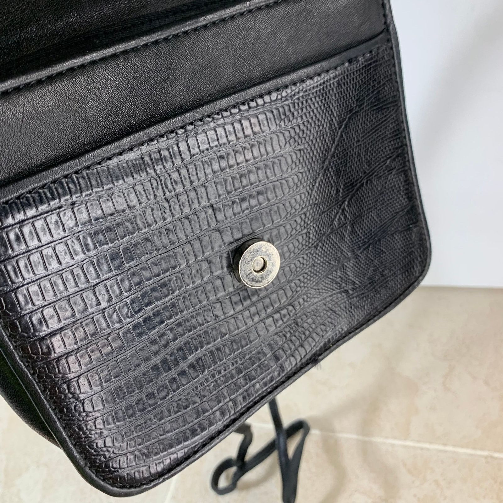 Brighton One World by Brighton Croc Embossed Crossbody Bag Size ONE SIZE - 9 Thumbnail