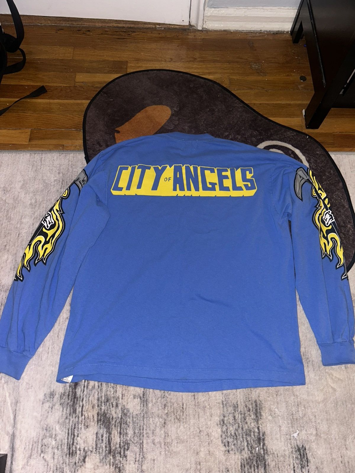 Warren Lotas Warren Lotas City of Angles T-shitt Size US L / EU 52-54 / 3 - 5 Thumbnail