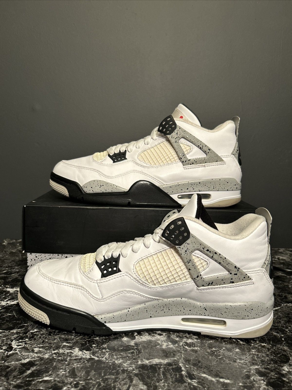 Nike Nike Air Jordan 4 White Cement Mens Size 10.5 840606-192 Size US 10.5 / EU 43-44 - 2 Thumbnail