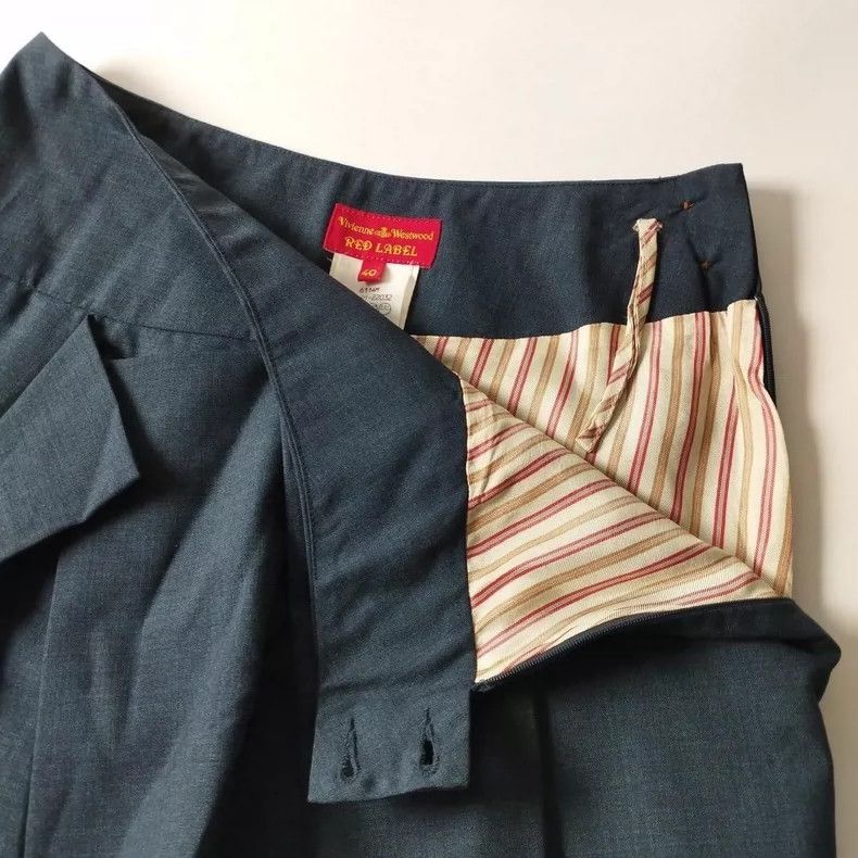 Vivienne Westwood Vivienne Westwood Mini pleated skirt in design Size 26" / US 2 / IT 38 - 3 Thumbnail