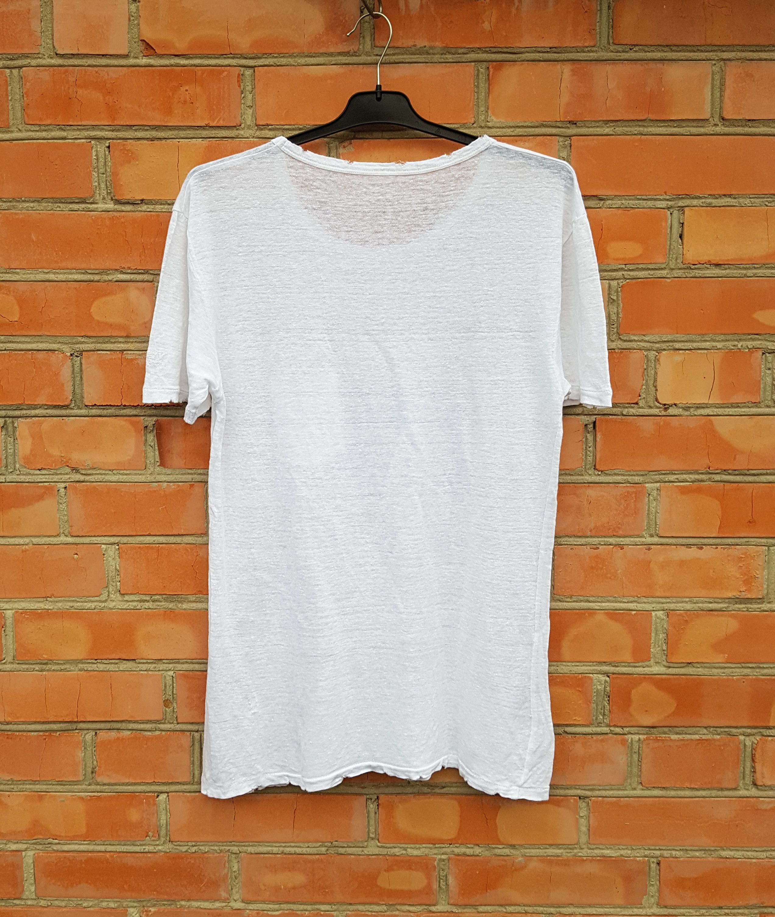 Zadig & Voltaire Zadig & Voltaire Love Is Destroyed Amber Linen Tee T Shirt Size S / US 4 / IT 40 - 6 Thumbnail