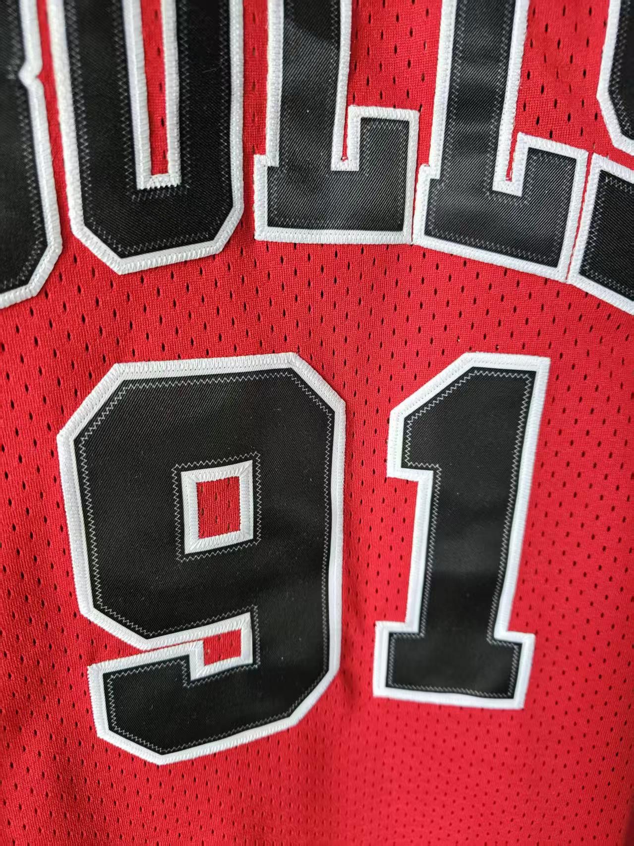 NBA Bulls #91 Dennis Rodman Jersey Home Size US M / EU 48-50 / 2 - 3 Thumbnail