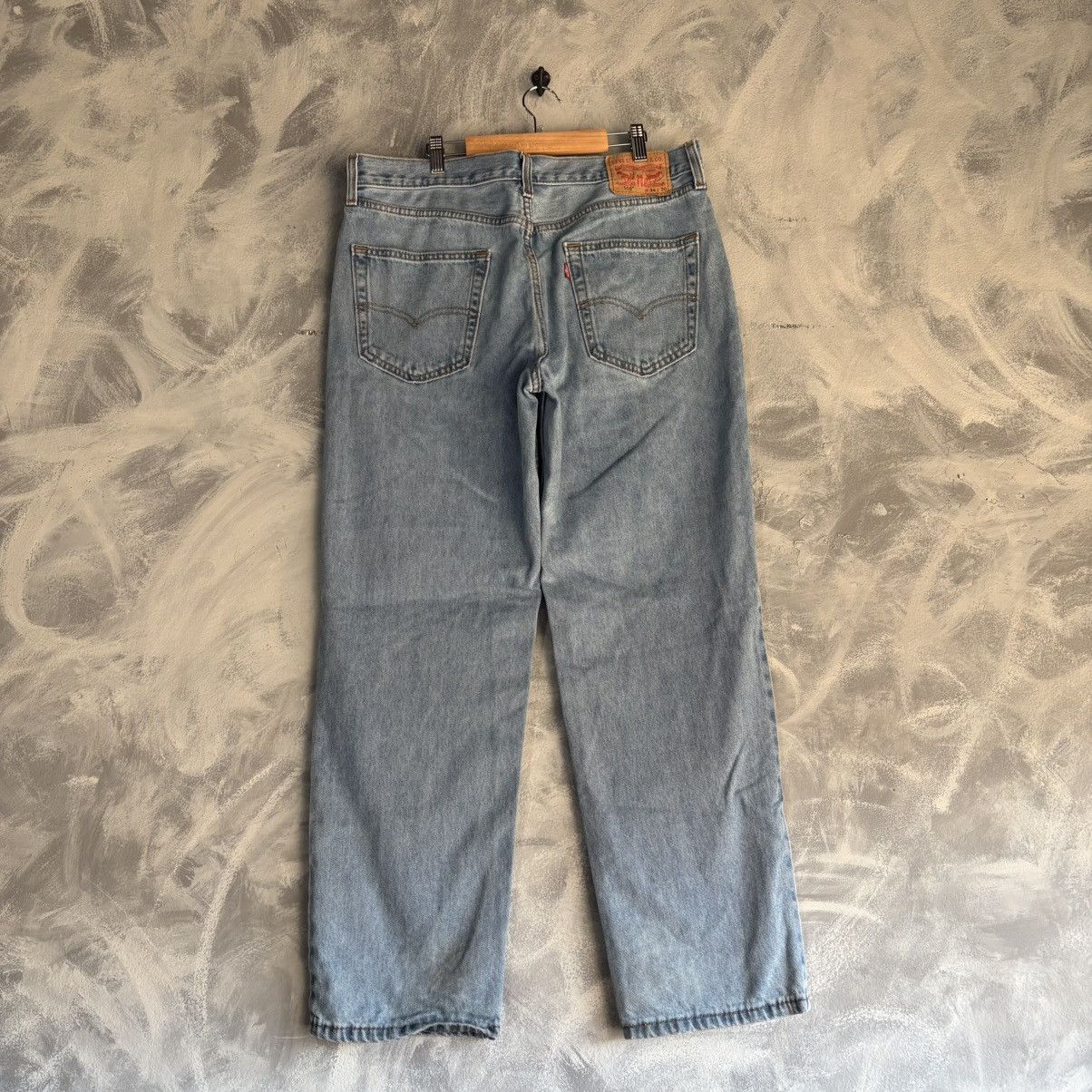 Levi's Vintage Levis Jeans Mens 34x30 Blue Faded Relaxed 550 Pants Size US 34 / EU 50 - 1 Thumbnail