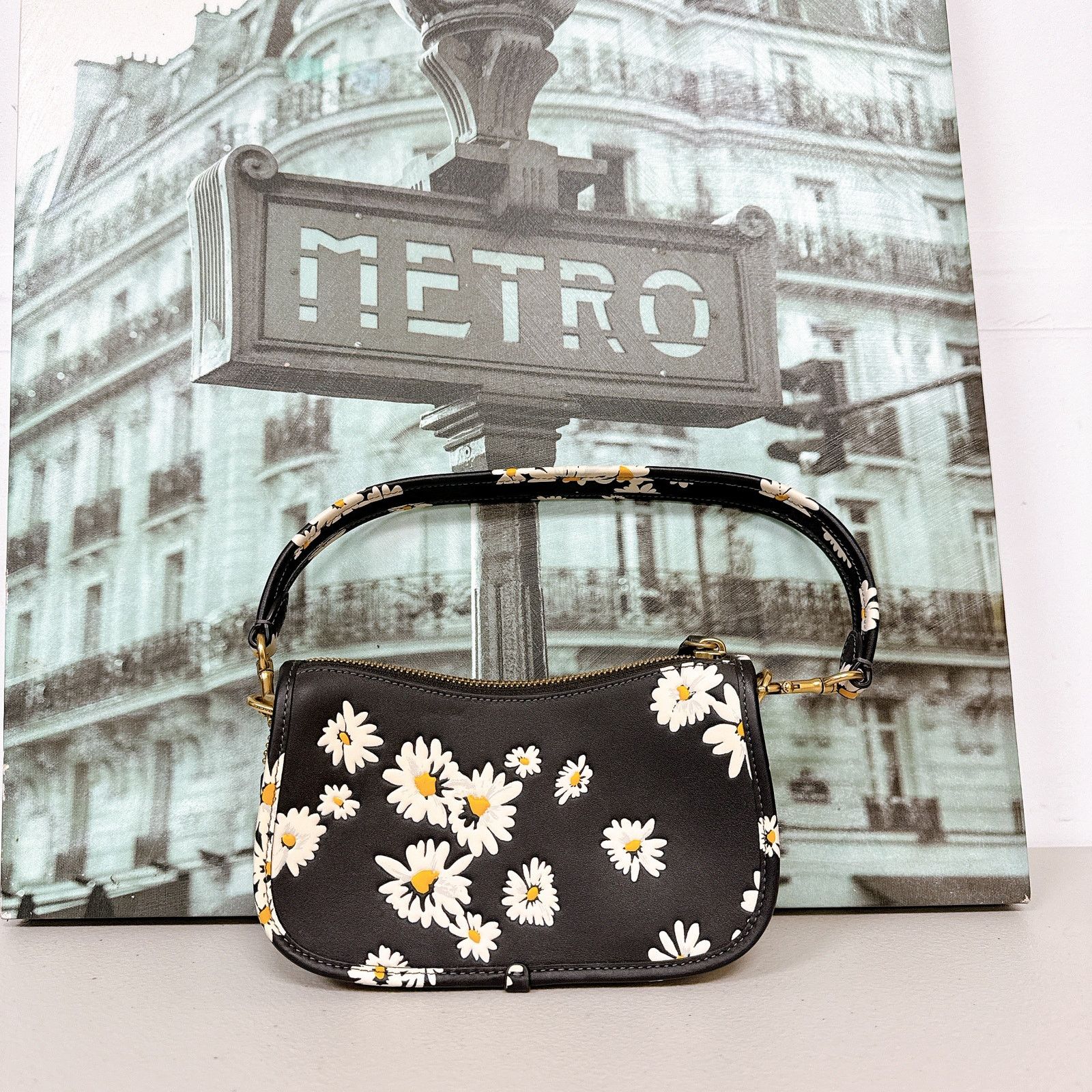 Coach Coach CR509 Swinger Bag 20 Floral Print Glovetanned Black Size ONE SIZE - 2 Thumbnail