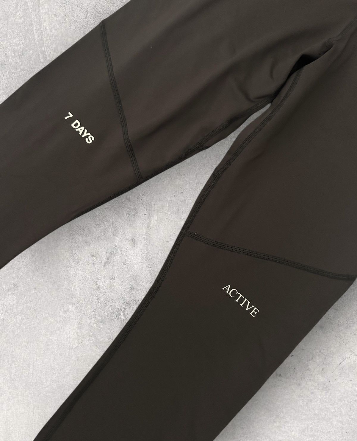 7 Days Active 7 Days Active Compression Pants Size US 32 / EU 48 - 2 Thumbnail
